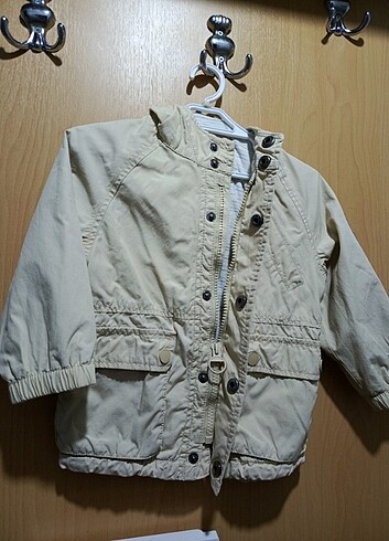 ÇOCUK YAĞMURLUK,, Su ???? geçirmez ,, kumaşı kaliteli - Görsel 2