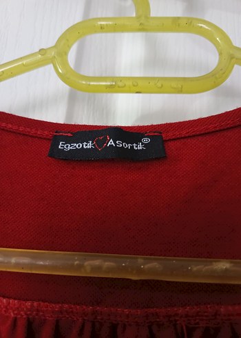 kırmızı elbise - Görsel 4