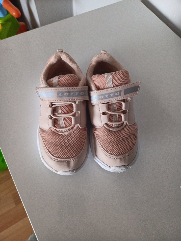 Kız Çocuk Pembe Cırt Cırtlı Spor Ayakkabı - Görsel 2