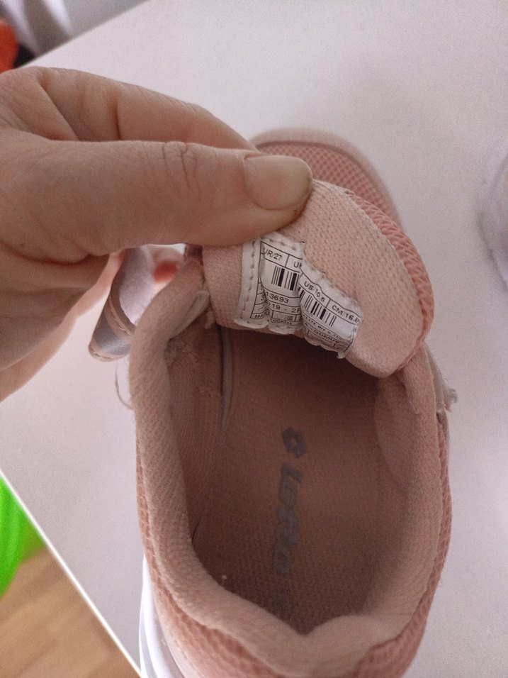 Kız Çocuk Pembe Cırt Cırtlı Spor Ayakkabı - Görsel 3