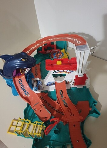 HOTWHEELS KÖPEK BALIĞI