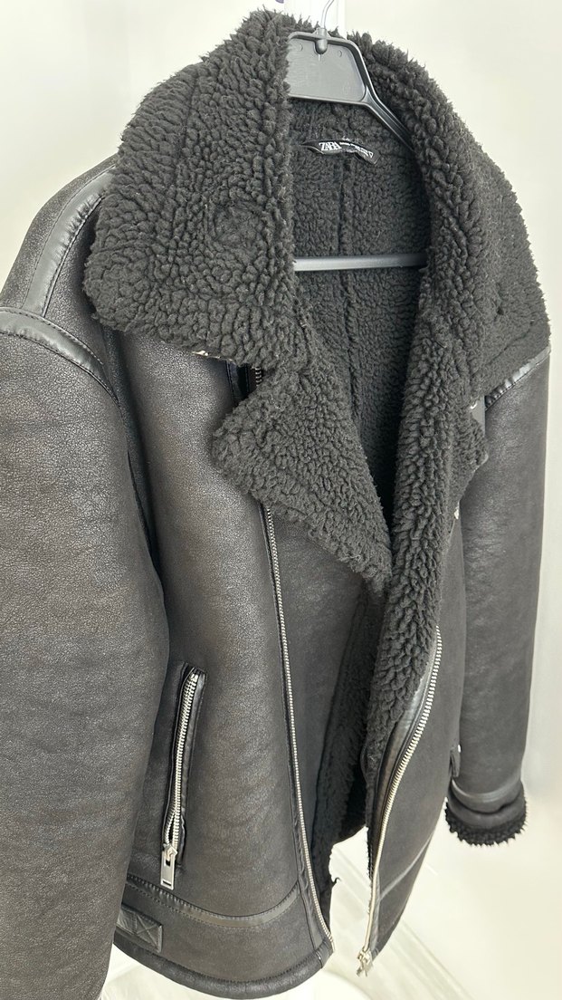 Kürk Detaylı Siyah Deri Biker Ceket - Görsel 4