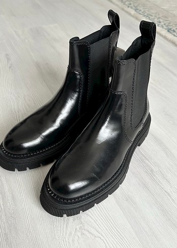 ZARA erkek parlak bot - Görsel 3