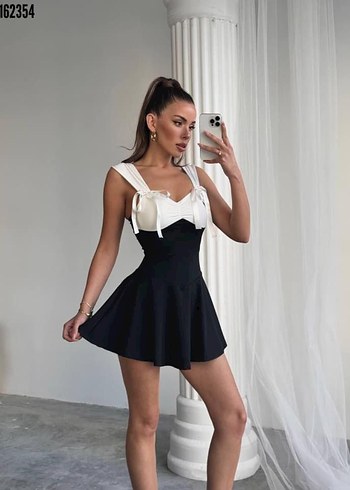 Siyah Mini Straplez Elbise