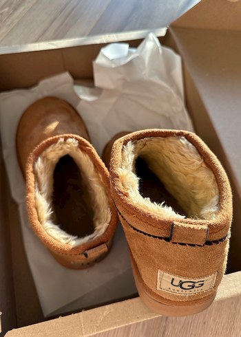 Ugg Bej Süet Kürklü Dolgu Topuk Kadın Bot