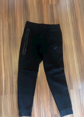 Nike Tech Siyah