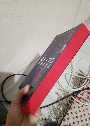 Élite Roman - Abril Zamora - Görsel 3