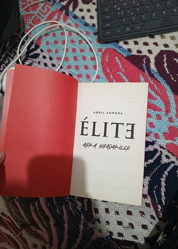 Élite Roman - Abril Zamora - Görsel 5