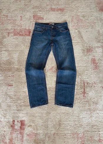 Levis 501 Standart Bootcut Jean