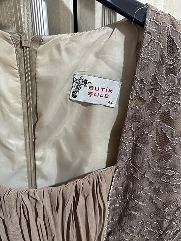 44 Beden camel Renk Bir kere giyildi