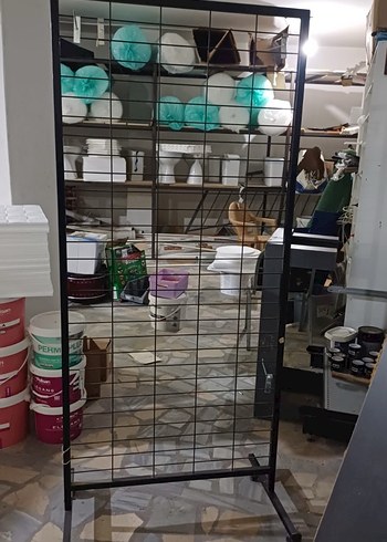 Siyah Metal Ayaklı tel pano - Görsel 3