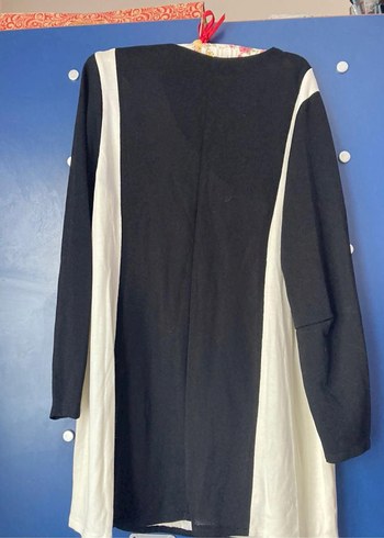 Uzun Kollu Siyah Beyaz Tunik - Görsel 2