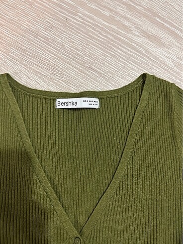 xs Beden BERSHKA HAKİ TRİKO BLUZ