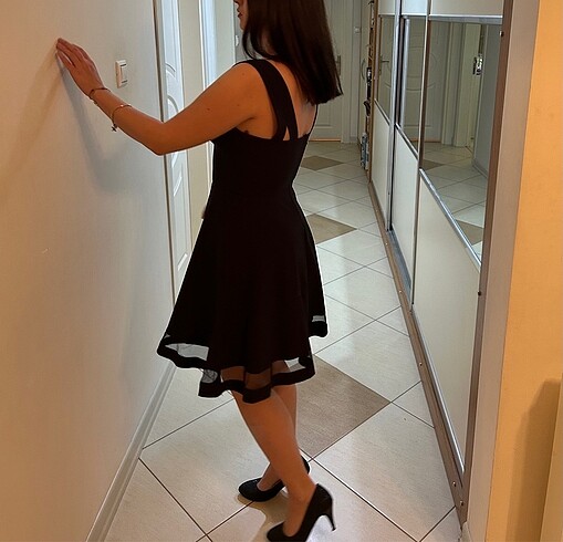 Siyah elbise - Görsel 2