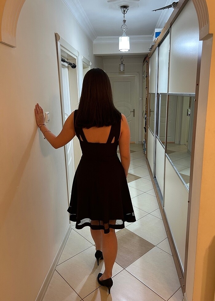 Siyah elbise - Görsel 3