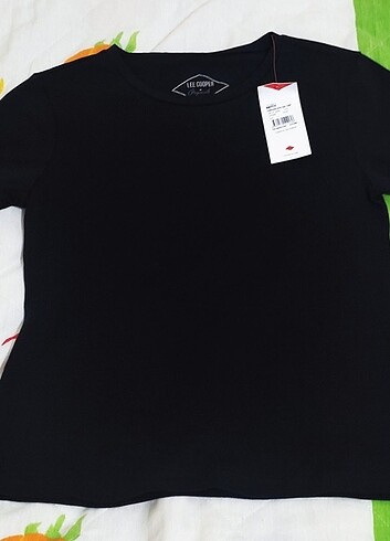 Lee Cooper Small Tshirt