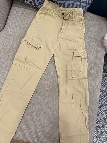Krem yandan cepli pantolon