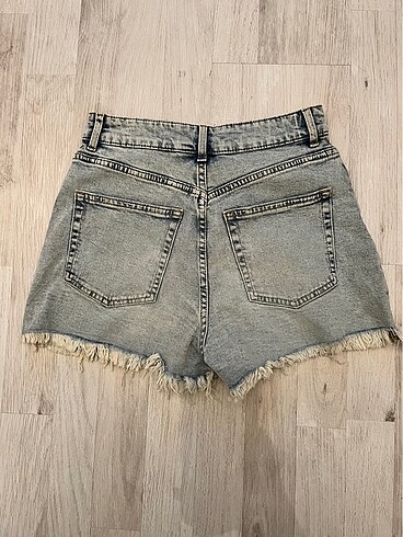 34 Beden mavi Renk H&M Kot Şort