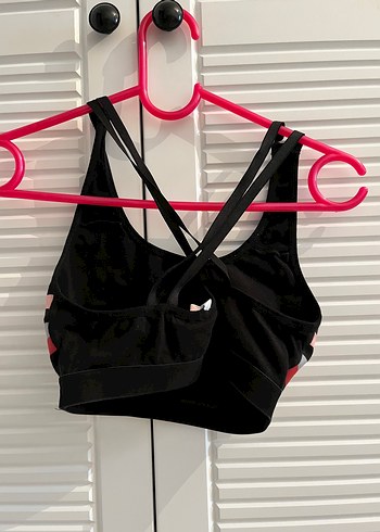 LC Waikiki Mickey Baskılı Siyah Mini Spor Sütyeni