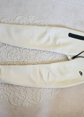 Nike tech eşofman altı