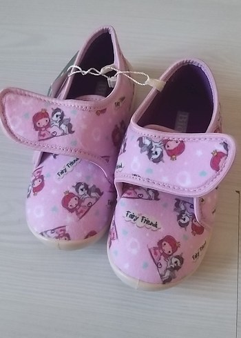 Kız Çocuk Pembe Baskılı Kaydırmaz Terlik - Görsel 4