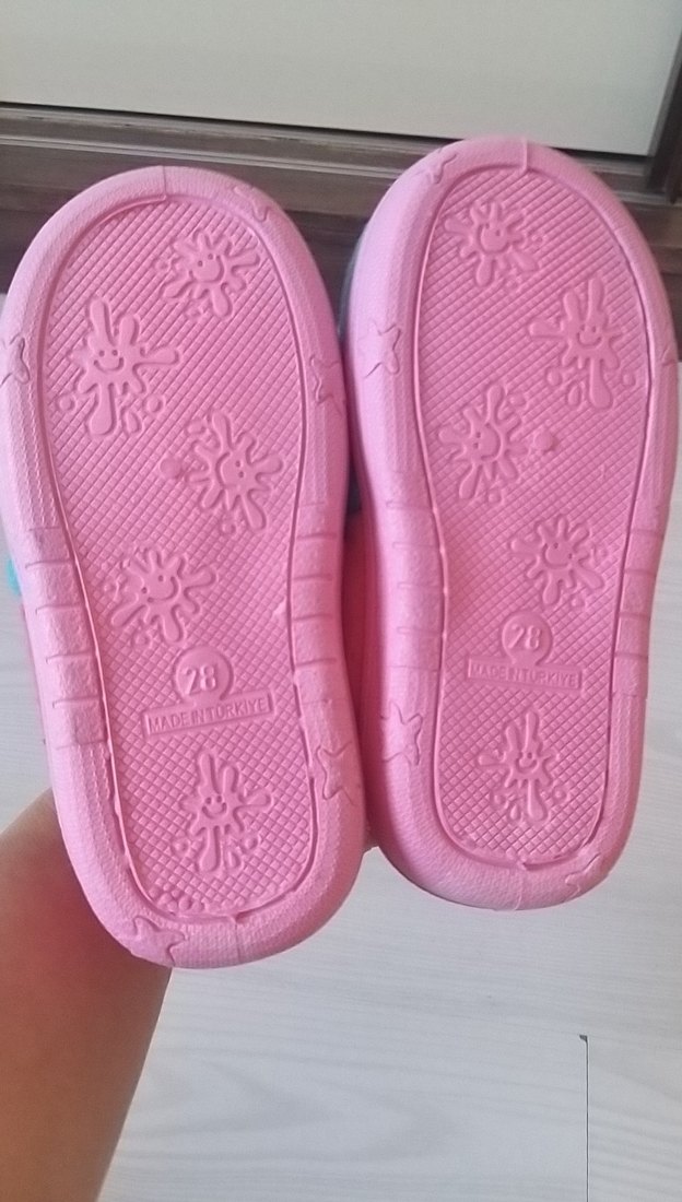 Kız Çocuk Ev terliği, etiketi yok ama sıfır - Görsel 3