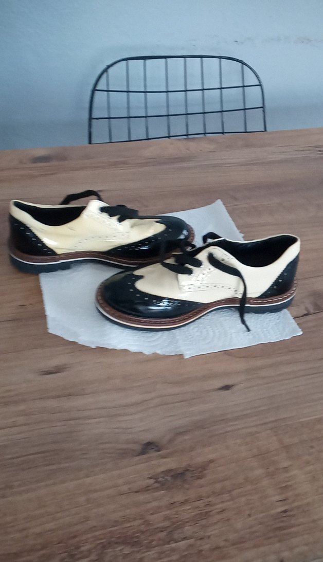 janjanli kundura - Görsel 4