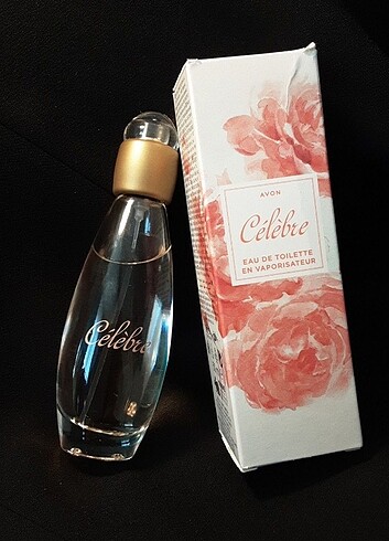 Avon celebre parfüm