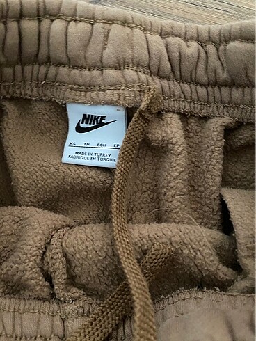 s Beden Nike Joger XS camel unisex