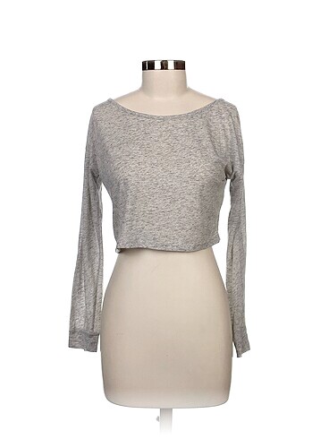 Bershka Bluz %70 İndirimli.