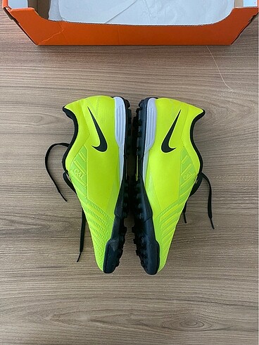 Orijinal Nike Marka T90 Krampon
