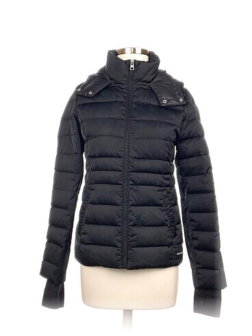 Calvin Klein Mont %70 İndirimli.