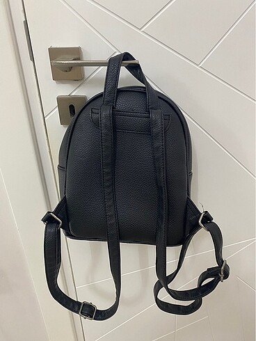 Pull and Bear Pull and Bear Deri Sirt Cantasi