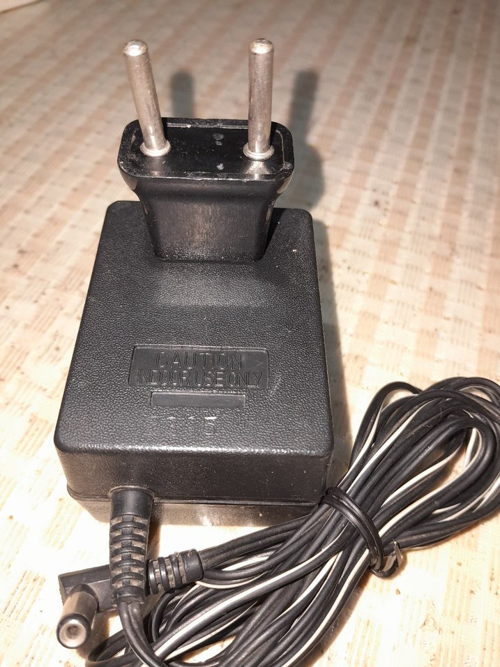 Panasonic Siyah Telefon Şarj Adaptörü - Görsel 2