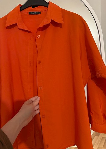 Turuncu Düğmeli Kadın Gömlek - Görsel 5