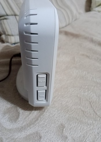 Beyaz Zyxel Modem - Görsel 4