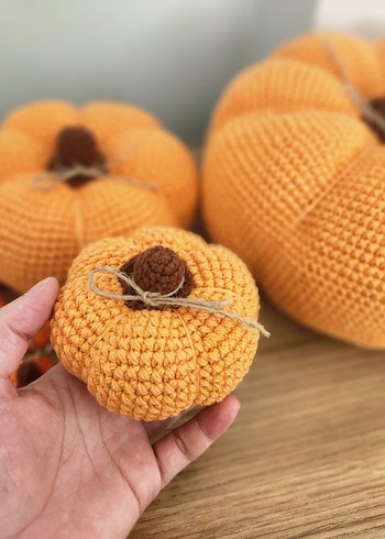 Ikea Turuncu Örgü Kabak Dekorları