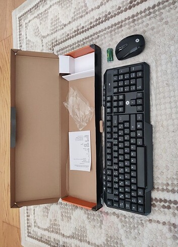 Dexim KM-317 Slim Kablosuz Klavye Mouse Seti 
