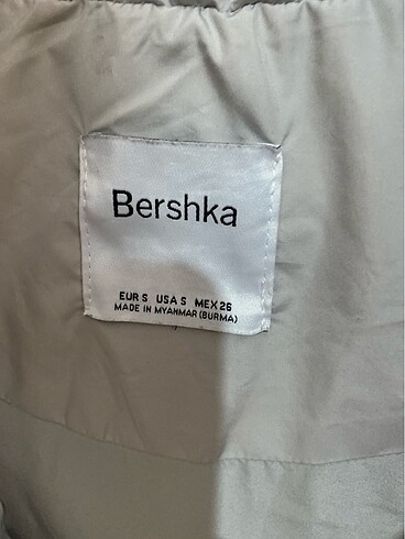 s Beden Bershka mont