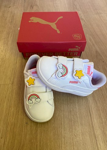 16 Beden beyaz Renk Puma Kız Çocuk Beyaz Renkli Cırt Cırtlı Spor Ayakkabı 14cm