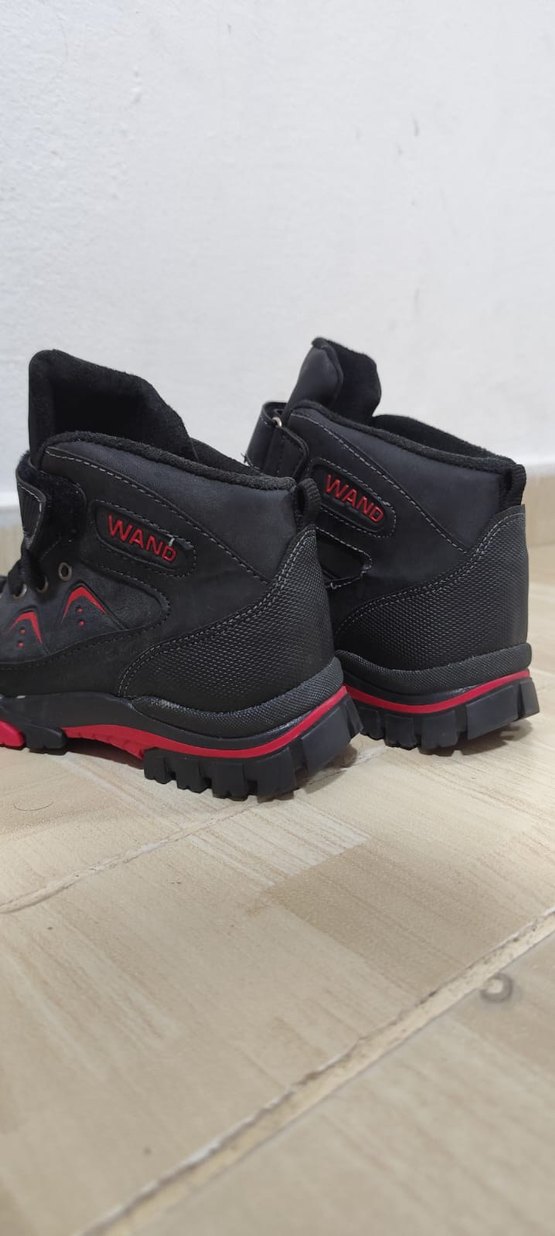 Erkek Çocuk Bot - Görsel 3