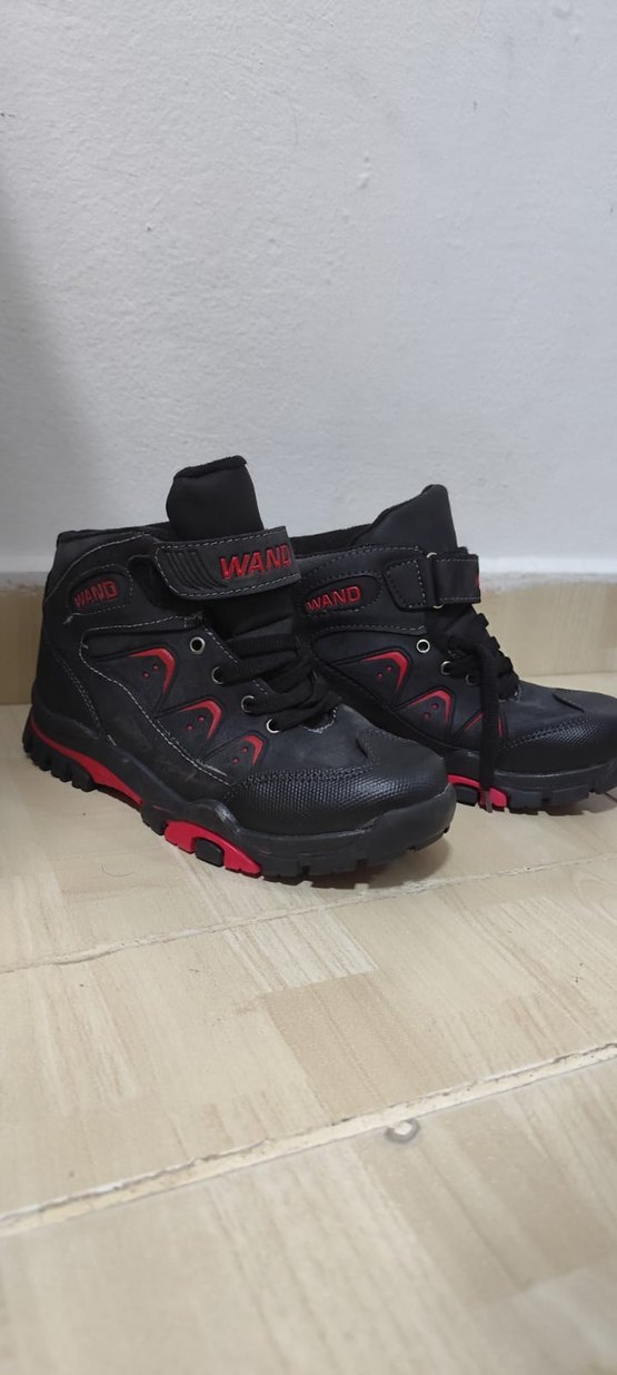 Erkek Çocuk Bot - Görsel 2