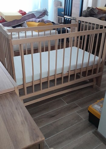  Beden Ahşap Bebek Beşiği