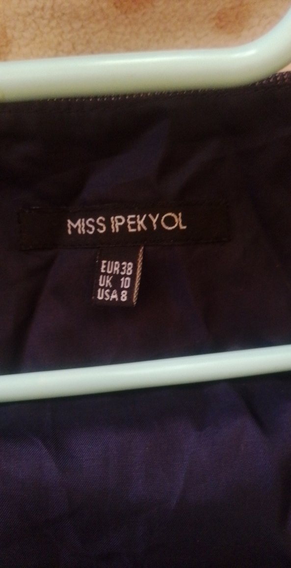 Kemerli V Yaka Uzun Gri Kadın Elbise - Görsel 3