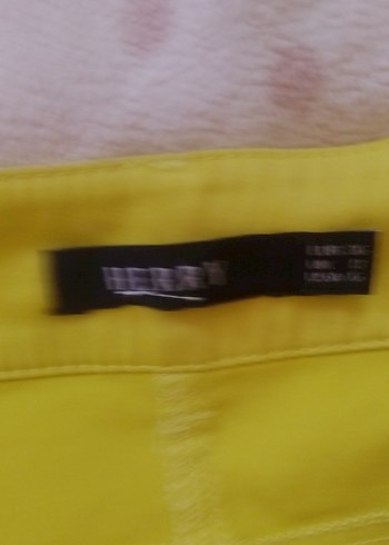 Kadın Sarı Beli Kemerli Dar Kesim Pantolon - Görsel 4