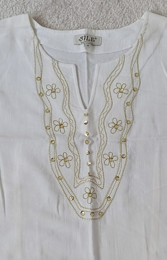 Nakışlı Yaka Kolsuz Şile Bezi Bluz - Görsel 3