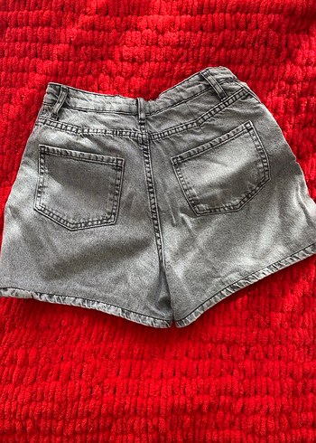 Gri Kadın Kot Şort, Salaş Kesim, Mini Boy - Görsel 2