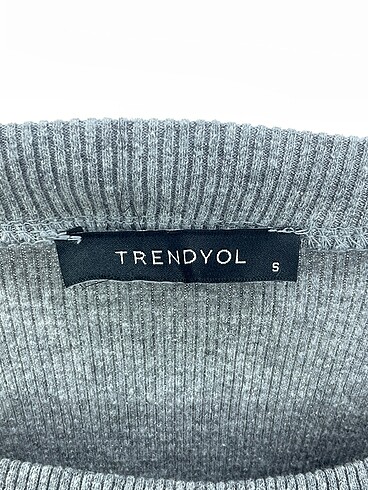 s Beden gri Renk Trendyol & Milla Bluz %70 İndirimli.