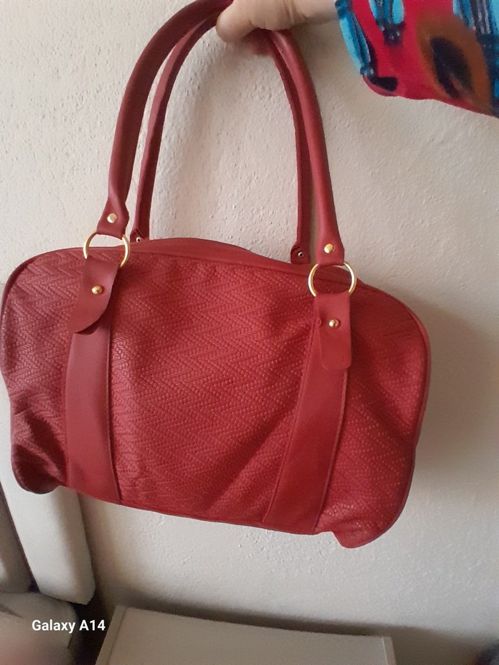 YUMUŞAK DERI VALIZ ÇANTA - Görsel 2