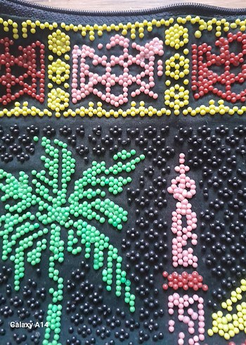 Boncuk İşlemeli Çok Renkli Kadın Çantası - Görsel 2